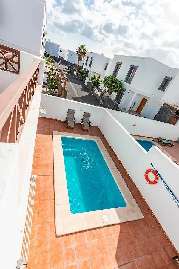 Casa Ernesto Villa Playa Blanca